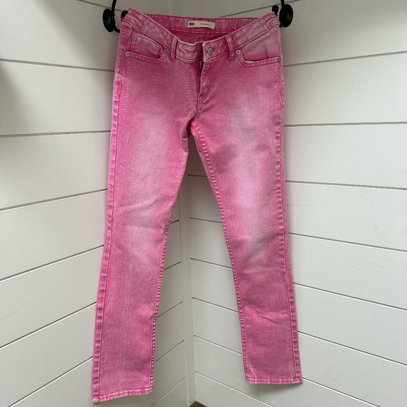 Girls Levi 711 Hot Pink Denim - Size 14 reg - Picture 1 of 4